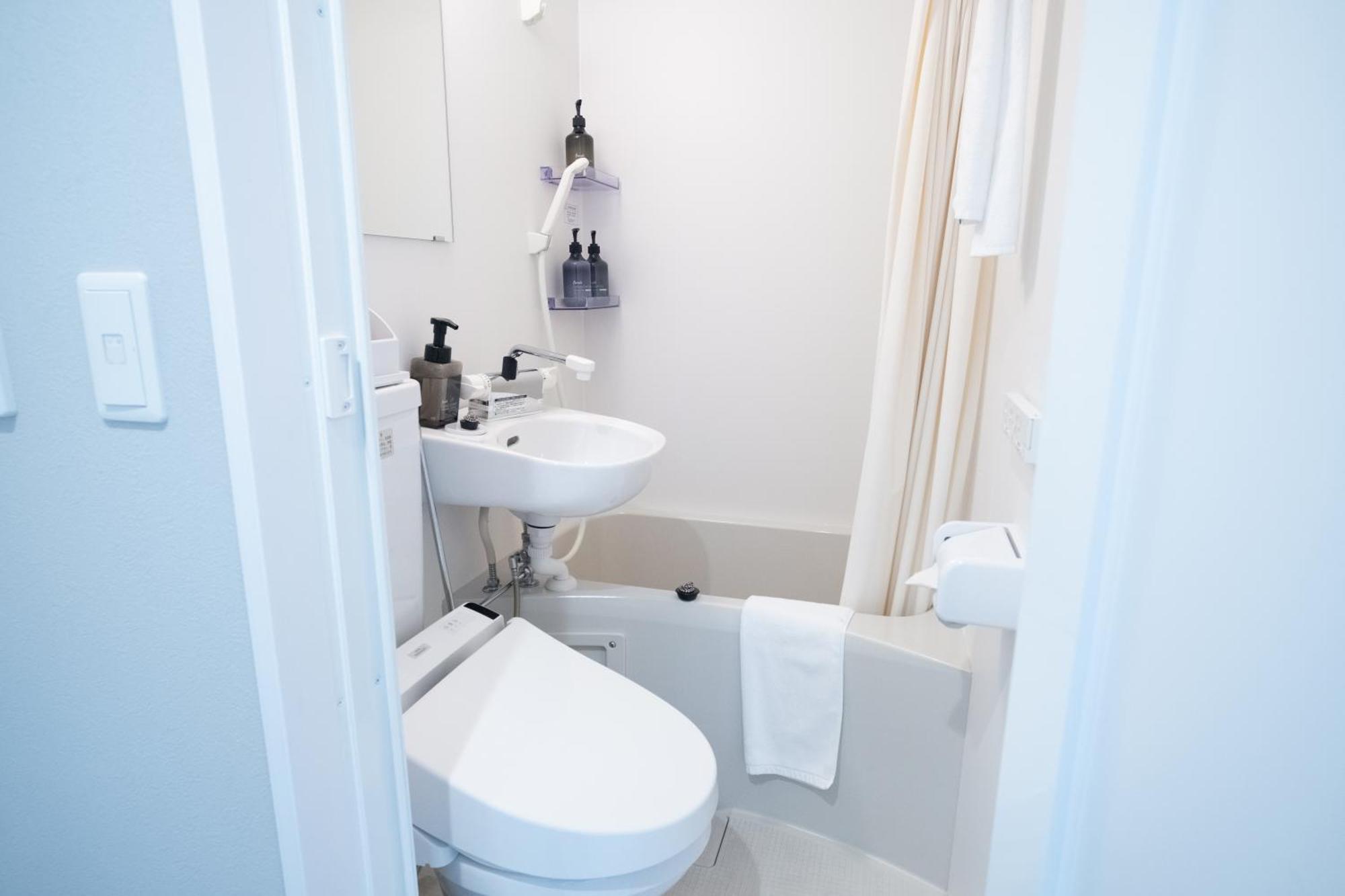 Hotel Wayfarer Matsu Osaka Habitación foto